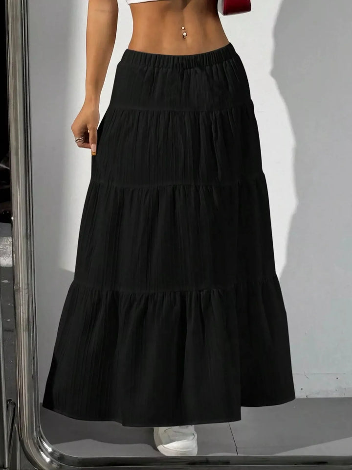 Black Tiered ruched maxi skirt with elastic waist