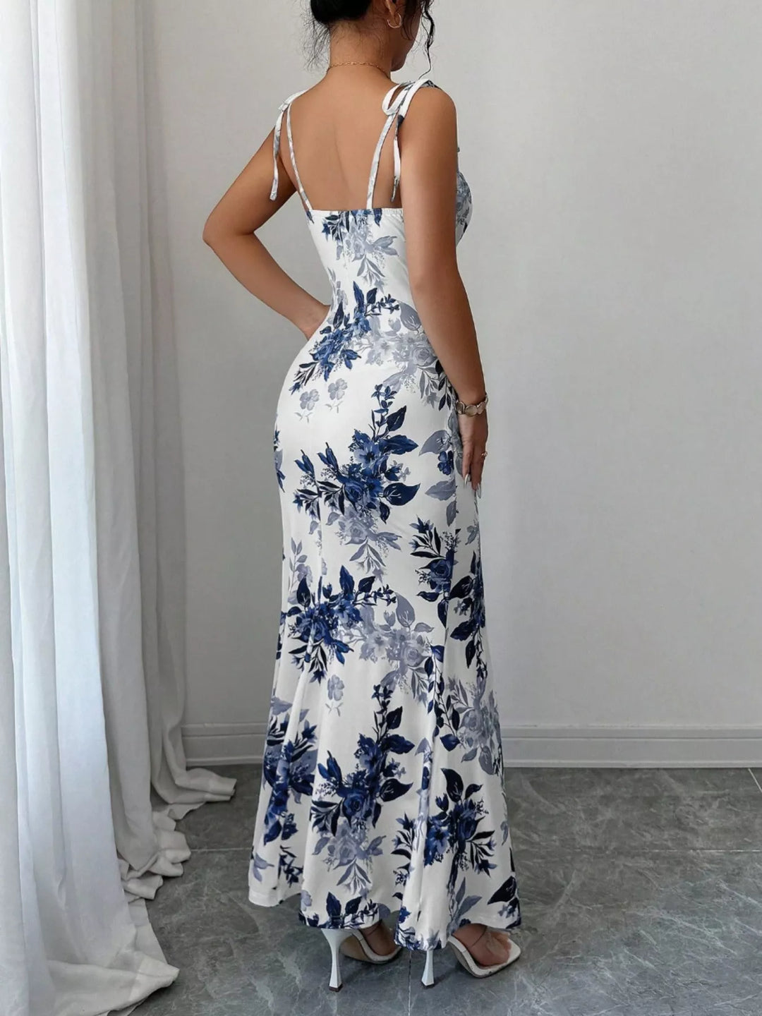 Floral print tie-strap maxi dress with side slit