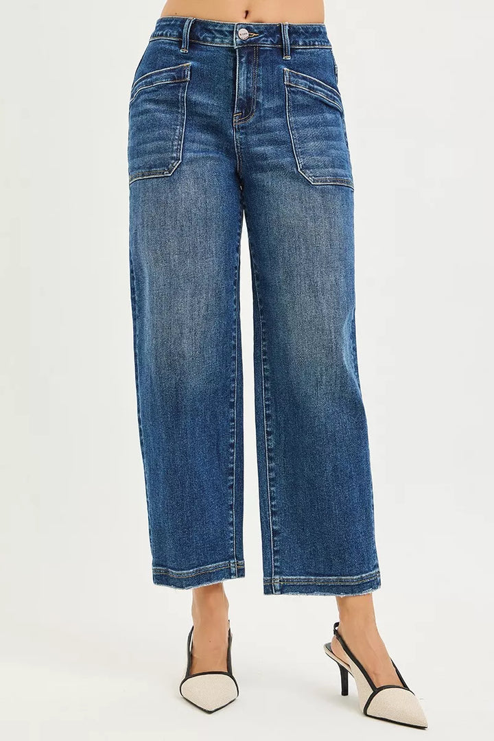 Wide-leg cropped jeans with patch pockets and raw hem