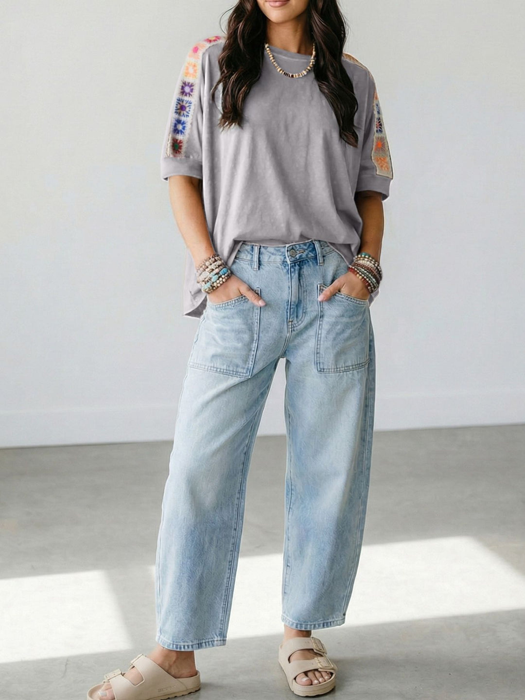 Boxy short-sleeve tee with crochet granny-square trim