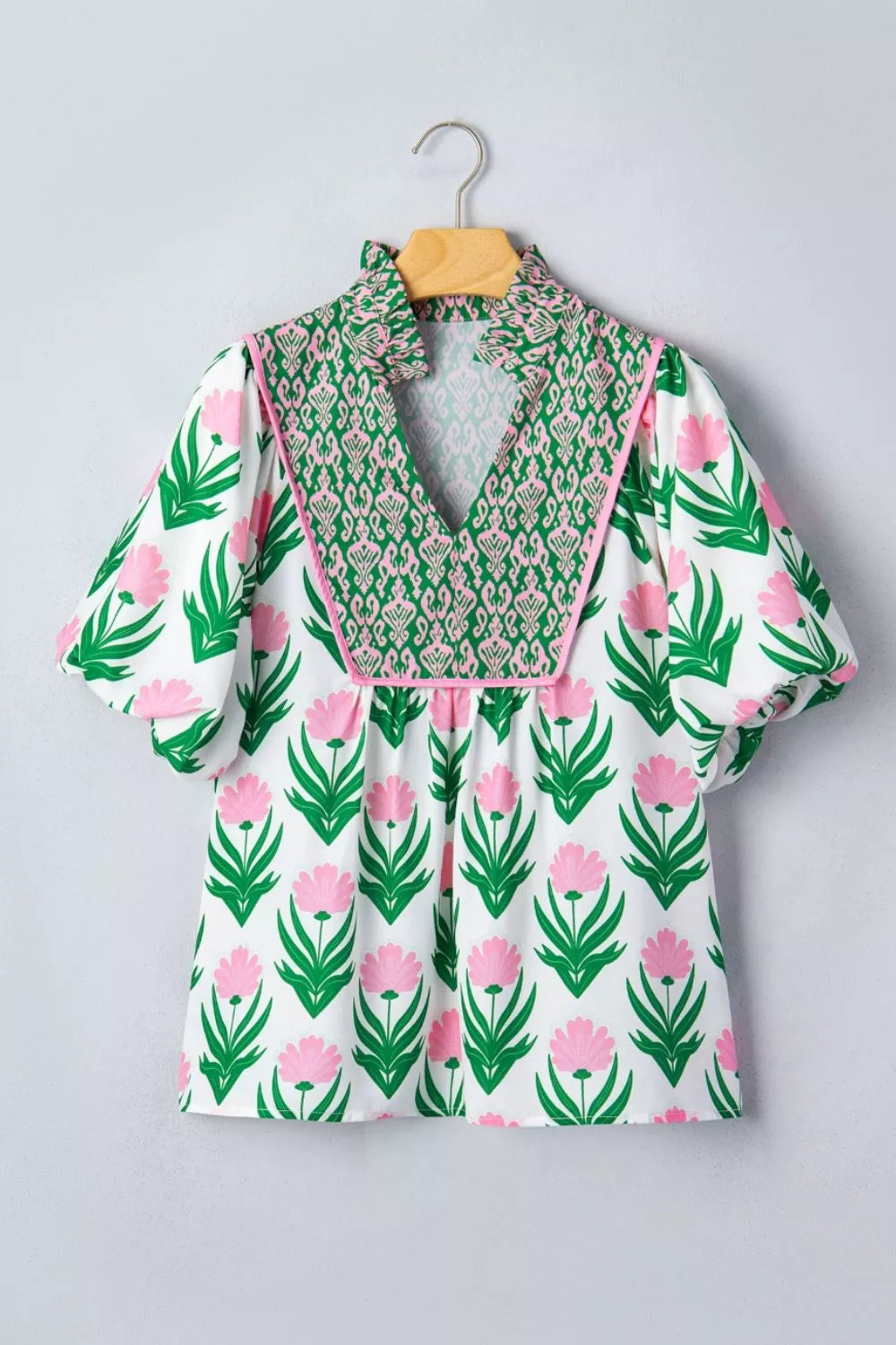Floral print puff sleeve V-neck blouse with contrast yoke