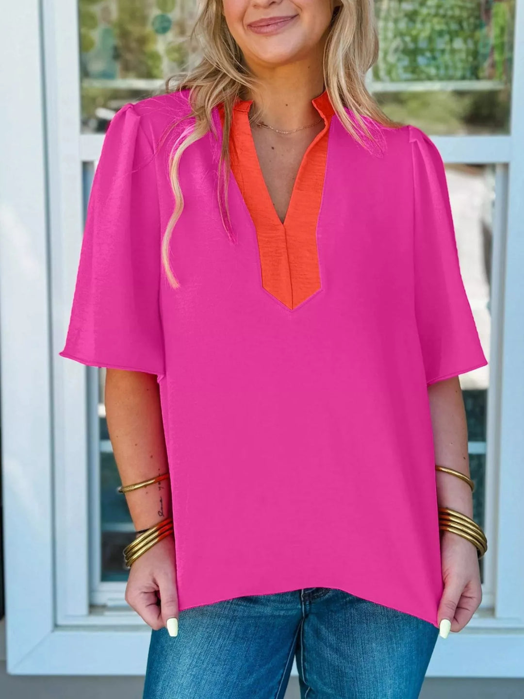 Notched contrast V-neck half sleeve blouse