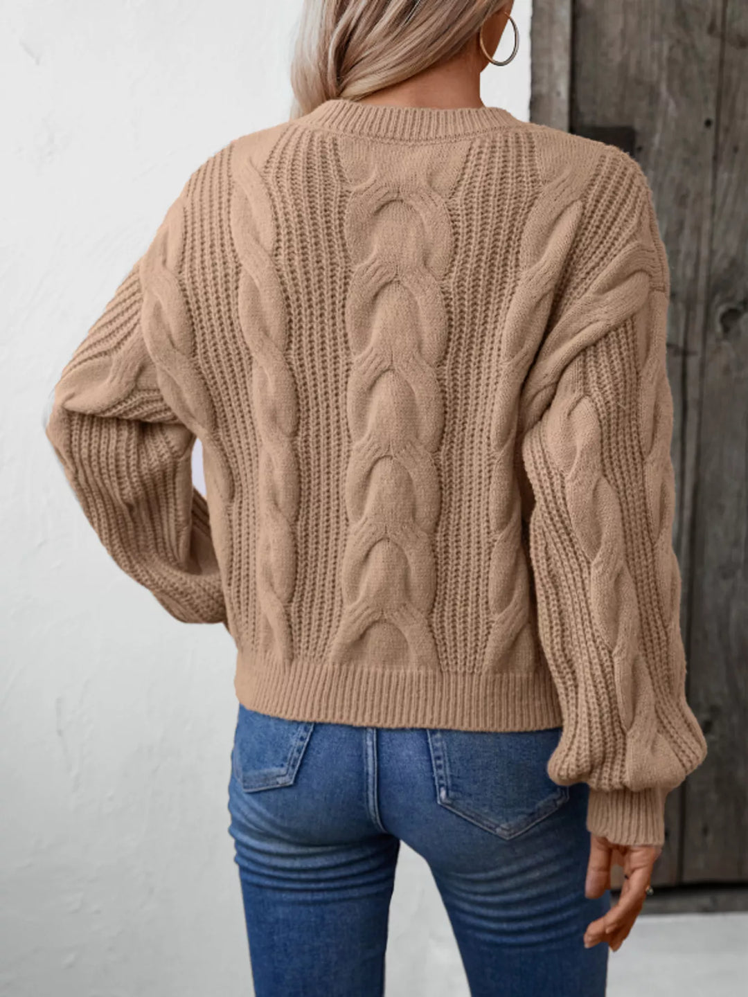 Cable knit crew neck pullover sweater with balloon sleeves