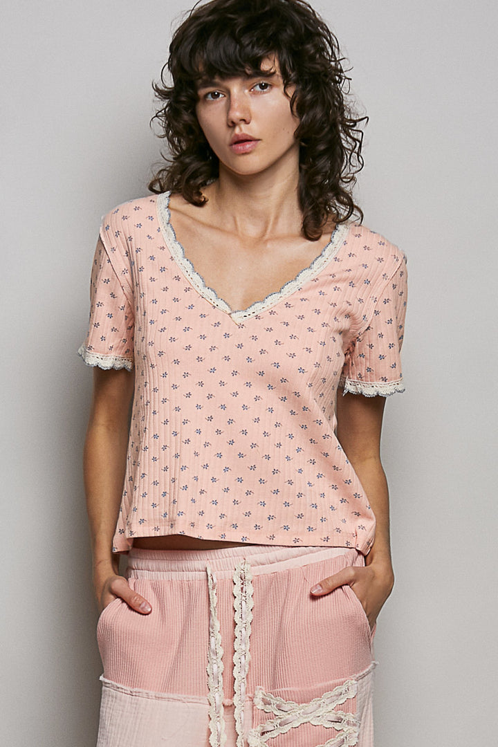 SOFT PINK Vintage-wash floral ribbed V-neck crop top with lace trim