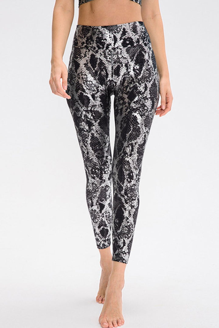 Black Metallic snakeskin print wide waistband workout leggings