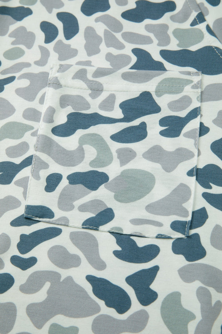 Abstract camo print V-neck pocket tee