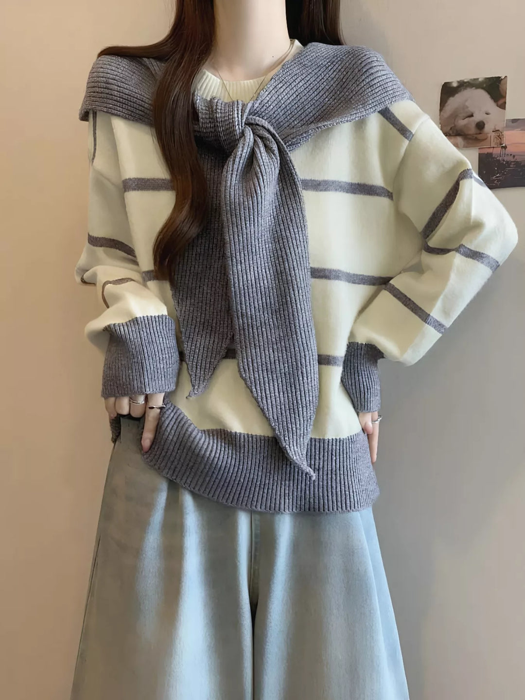 Striped tie-front round neck sweater with long sleeves