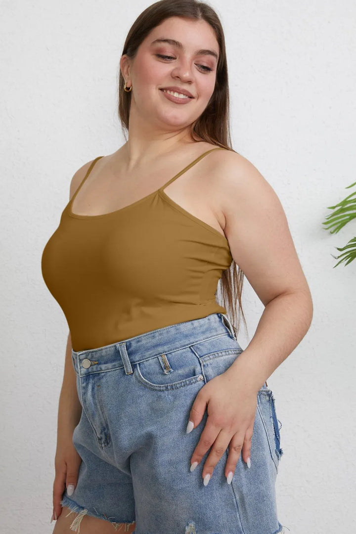 Round neck slim cami tank with spaghetti straps