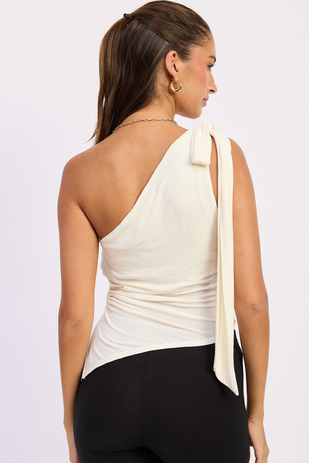 One-shoulder asymmetrical top with O-ring shoulder tie - IVORY