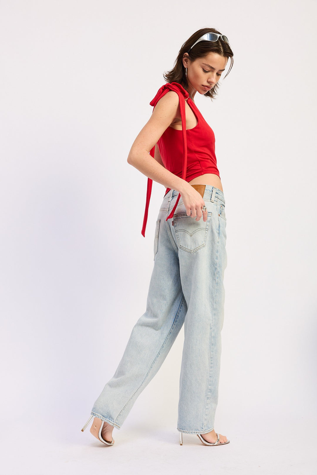 One-shoulder asymmetrical top with O-ring shoulder tie - RED