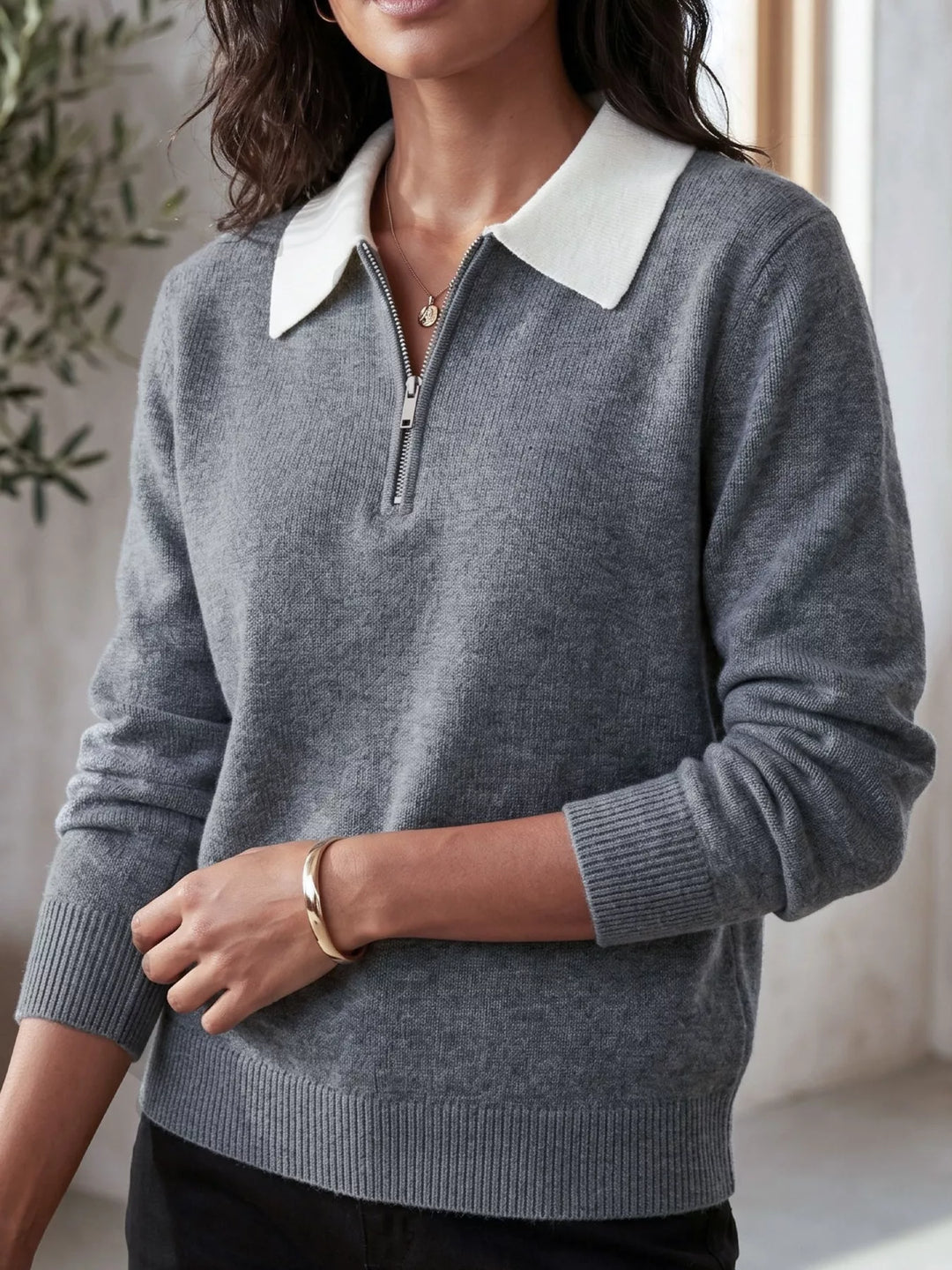 Contrast collar quarter zip knit sweater with ribbed hem