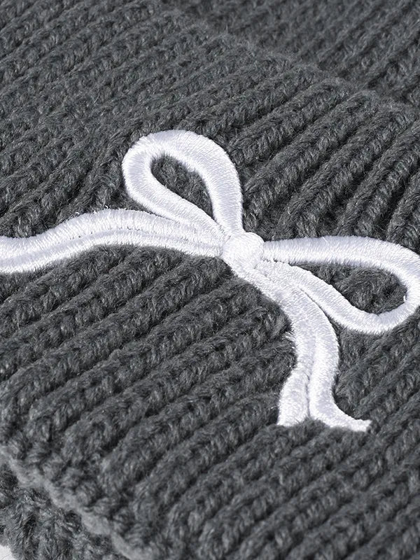 Embroidered bow ribbed knit cuffed beanie hat