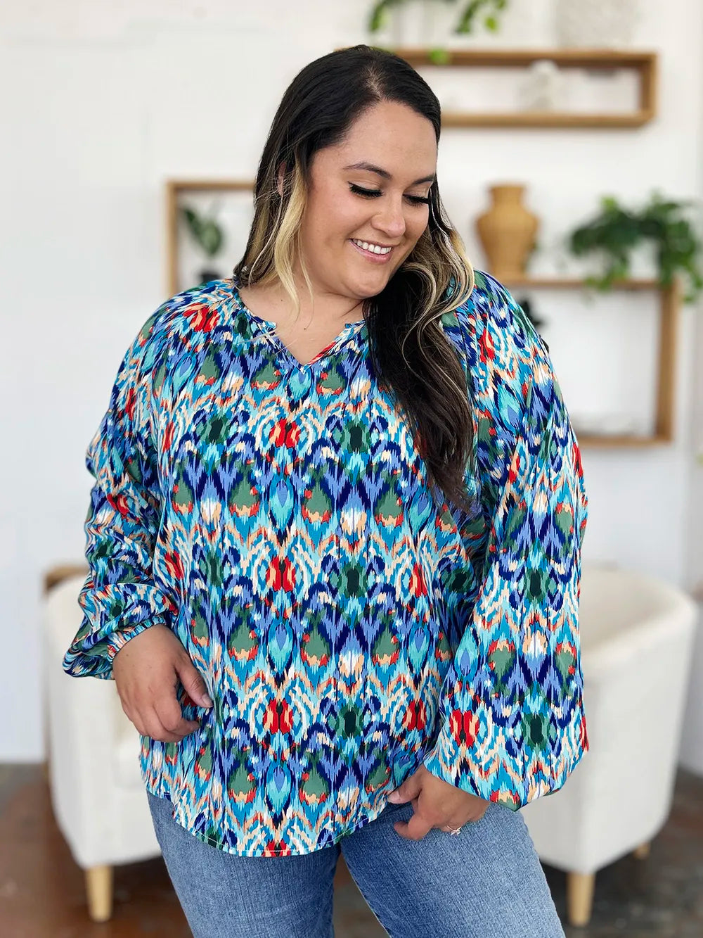 Abstract print balloon sleeve blouse with split neck