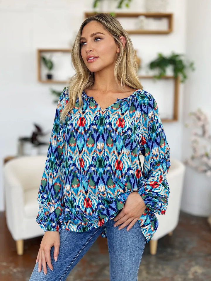 Abstract print balloon sleeve blouse with split neck