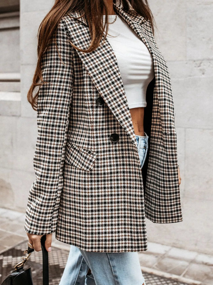 Houndstooth double-breasted blazer with notch lapel
