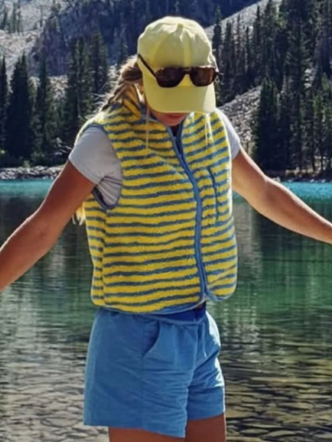 Striped fleece zip-up vest with stand collar