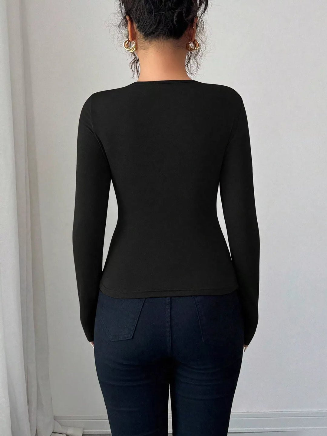 Twist front ring detail long sleeve top with cutout