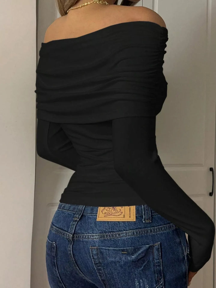 Off-shoulder ruched long sleeve fitted top