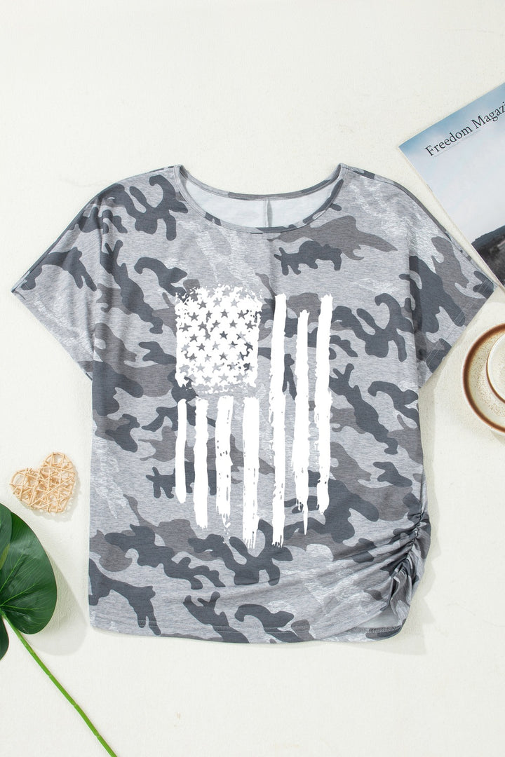 Camo American flag graphic crew neck tee