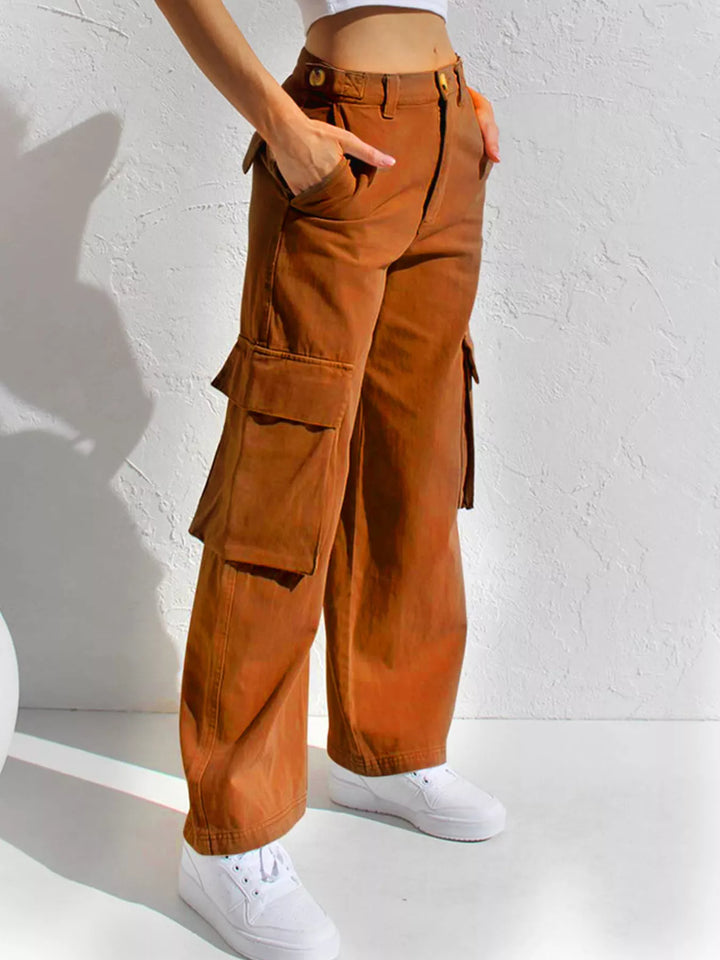 High-rise wide-leg cargo jeans with flap pockets