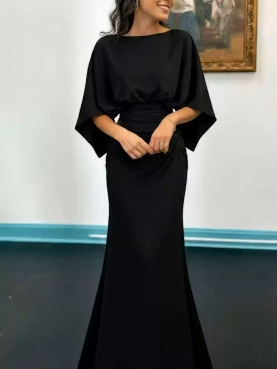 Batwing sleeve maxi dress with ruched waist and pockets