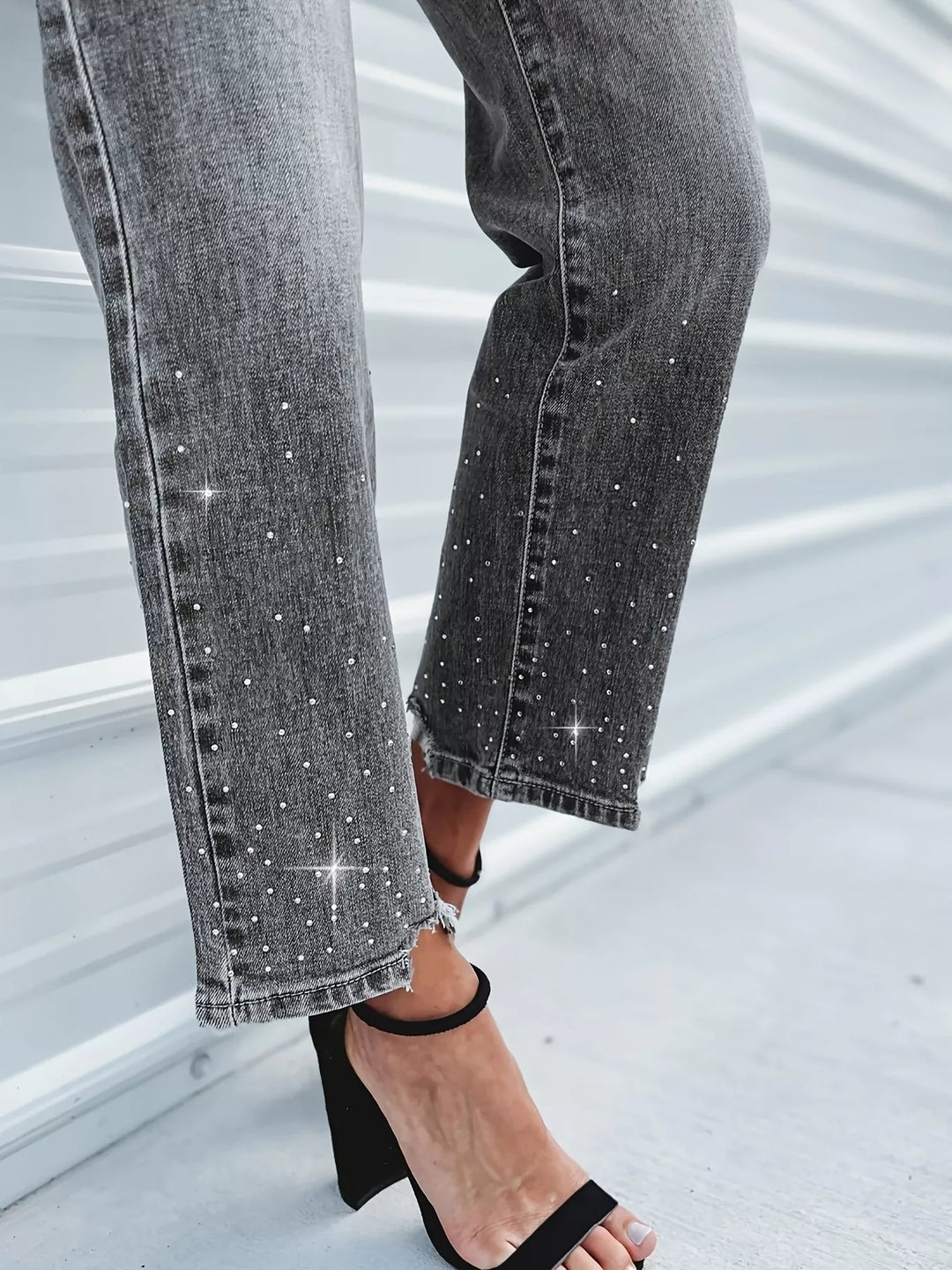 Rhinestone-embellished cropped straight jeans with raw hem