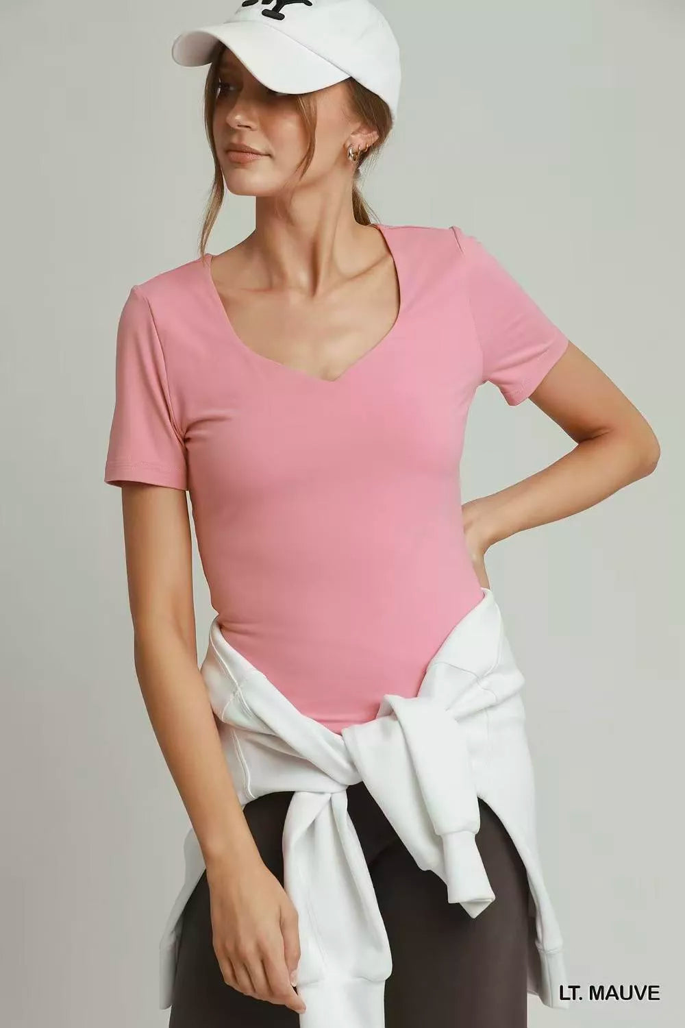 LT. MAUVE Sweetheart neckline double-lined fitted knit top