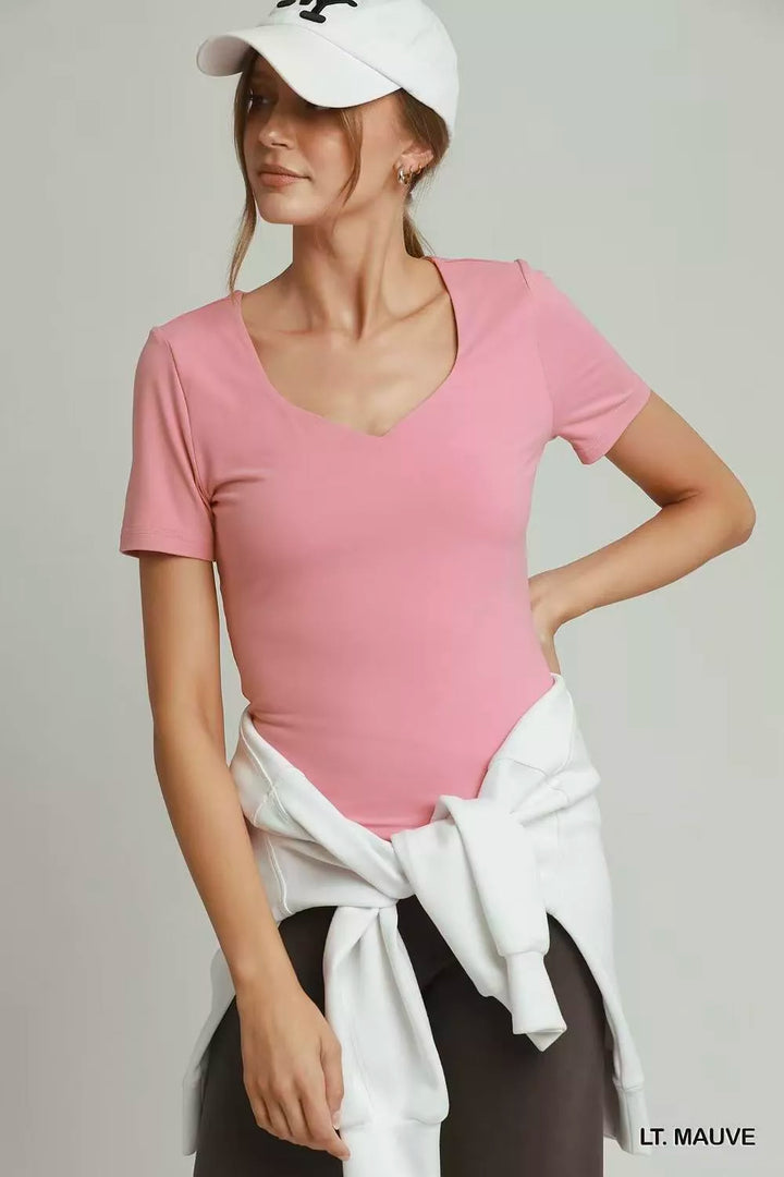 LT. MAUVE Sweetheart neckline double-lined fitted knit top