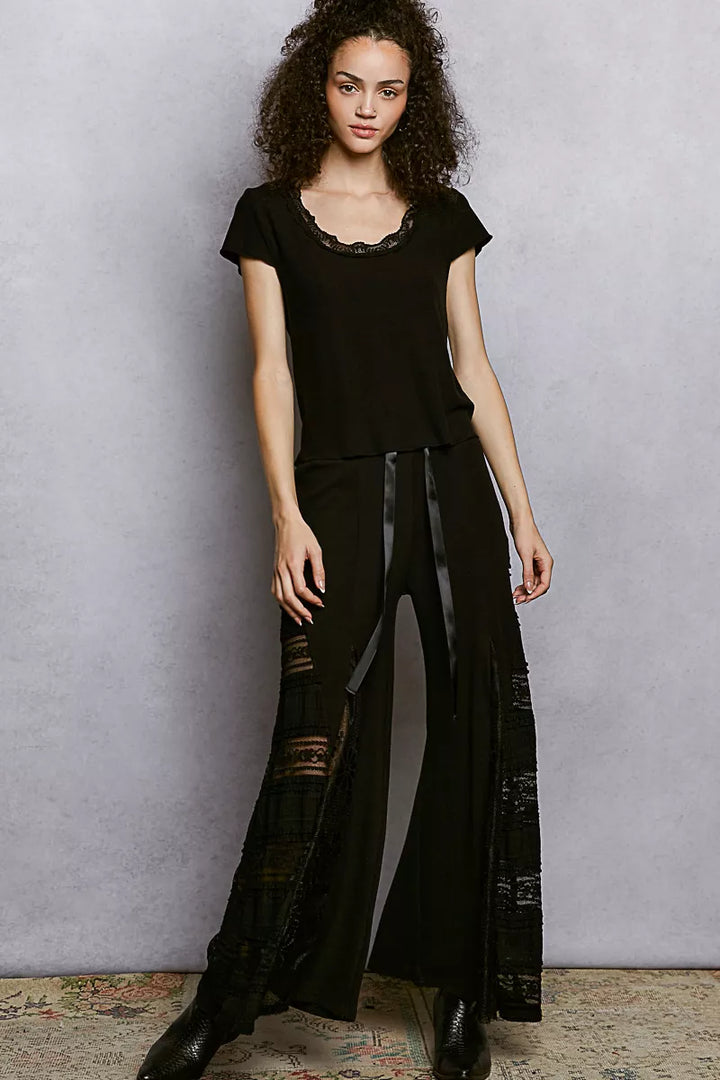 Ribbed scoop neck crop top with lace trim