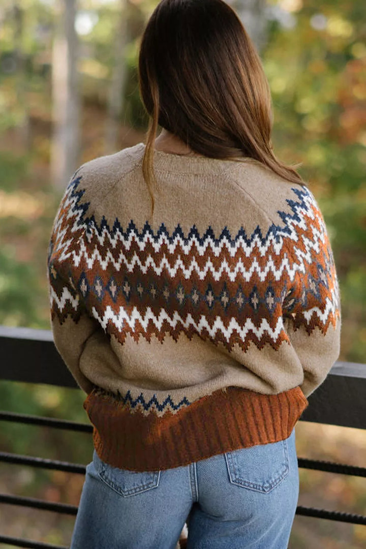 Geometric zigzag knit crew neck pullover sweater