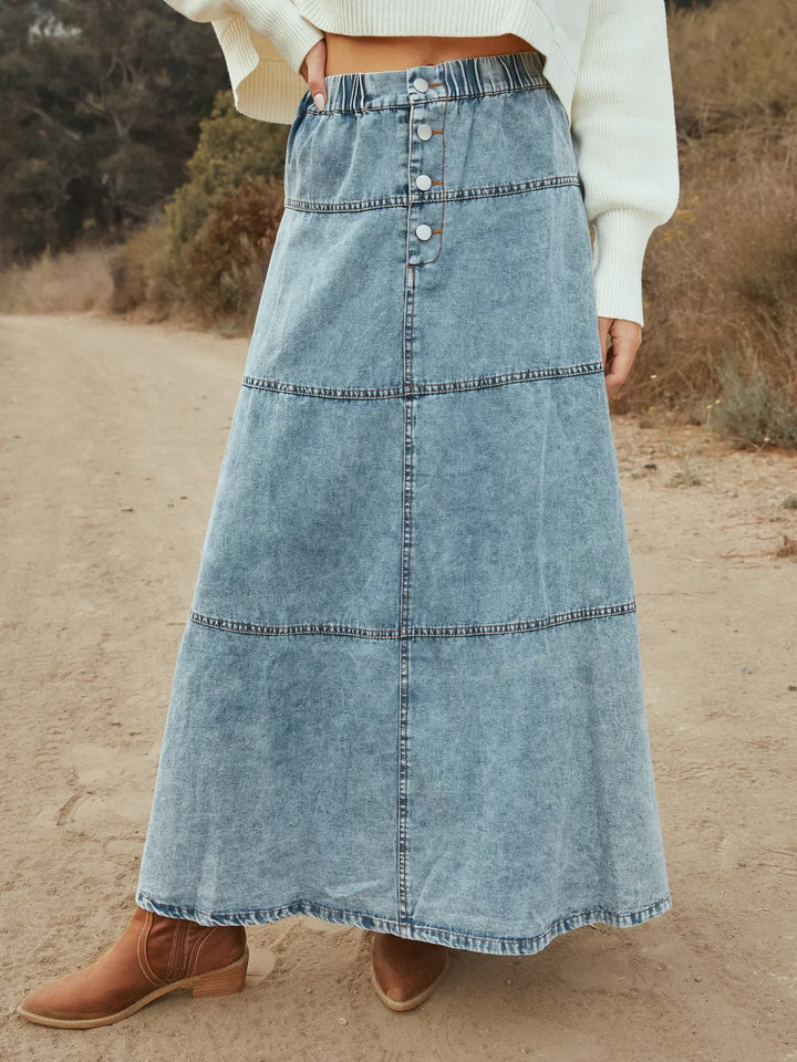 Snow Color Tiered button-front washed denim maxi skirt