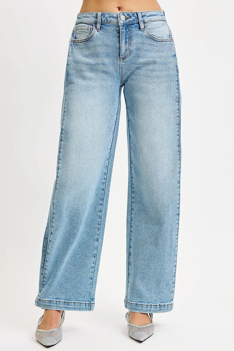 MEDIUM Mid-rise wide barrel jeans with adjustable snap hem