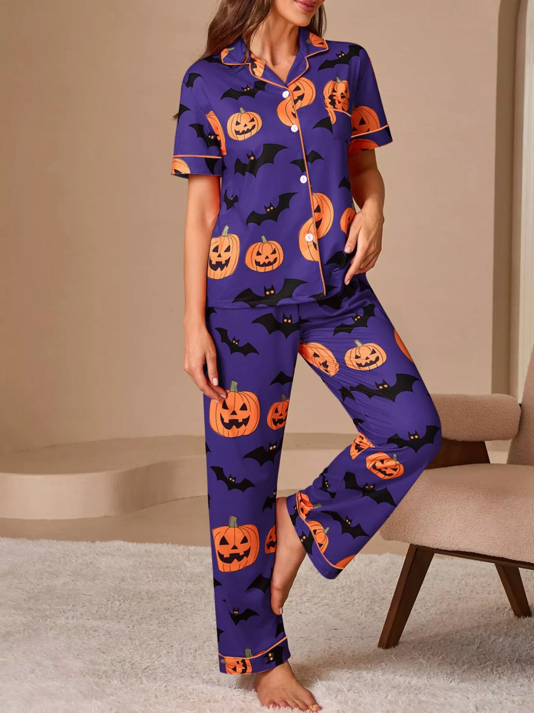Pumpkin and bat print short sleeve pajama set with piped trim