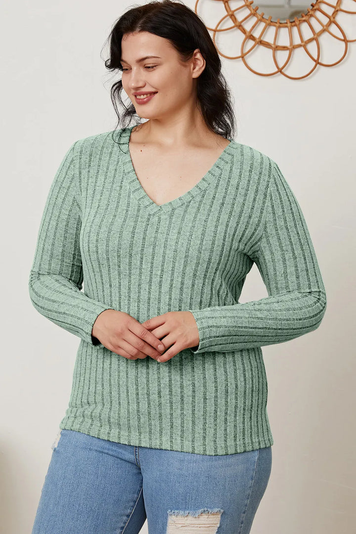 Ribbed v-neck long sleeve knit top