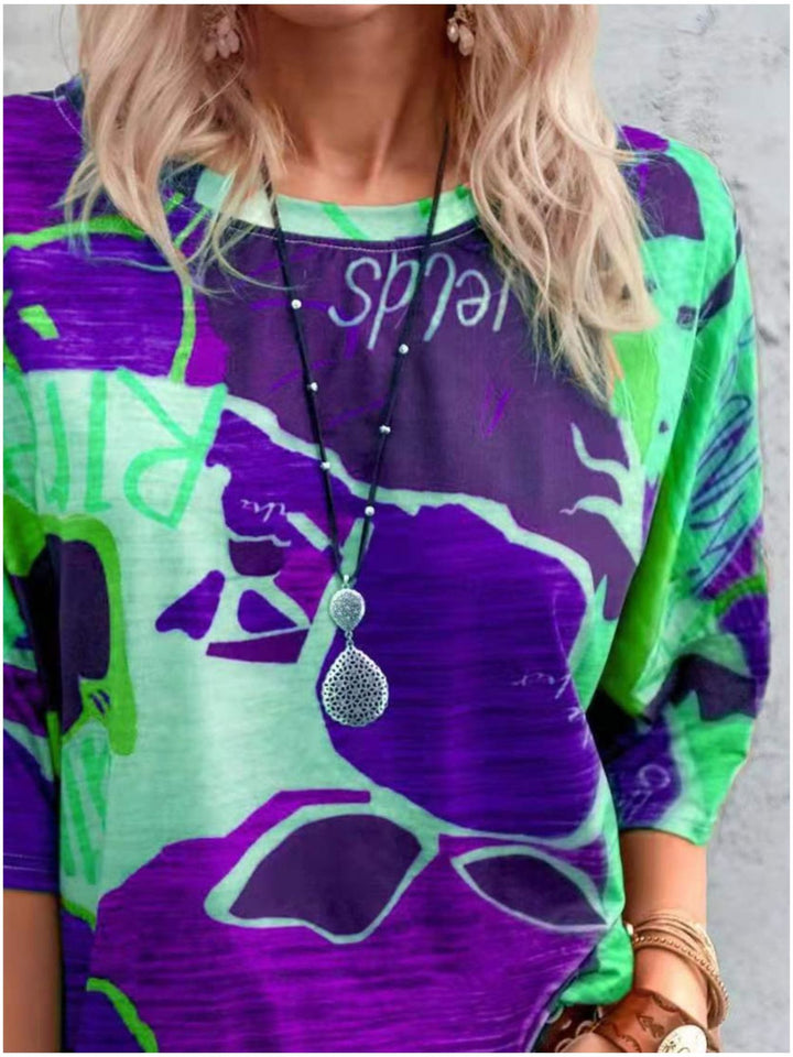 Abstract stripe round-neck short sleeve t-shirt