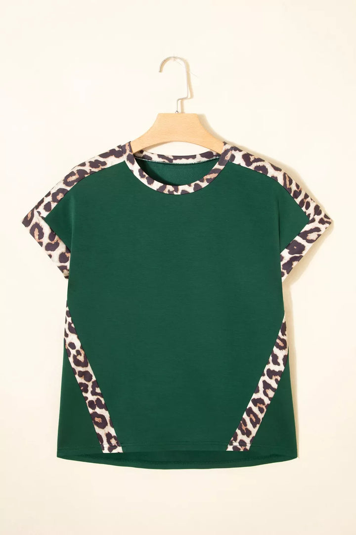 Leopard contrast trim short sleeve relaxed top