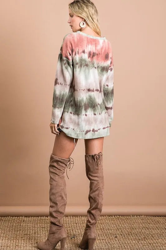 Brushed knit tie-dye V-neck long sleeve top
