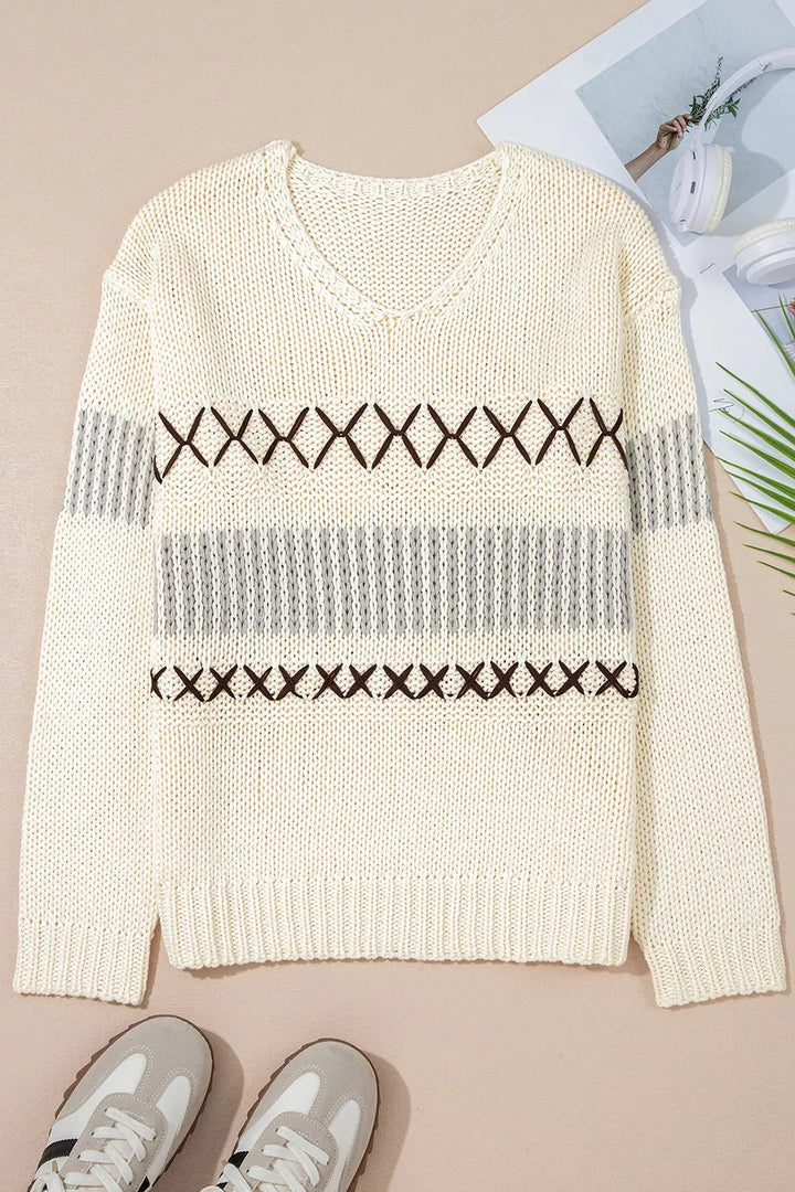 Cross-stitch trim V-neck chunky knit sweater