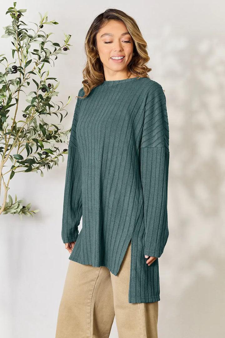 Ribbed knit long sleeve tunic top with side slits