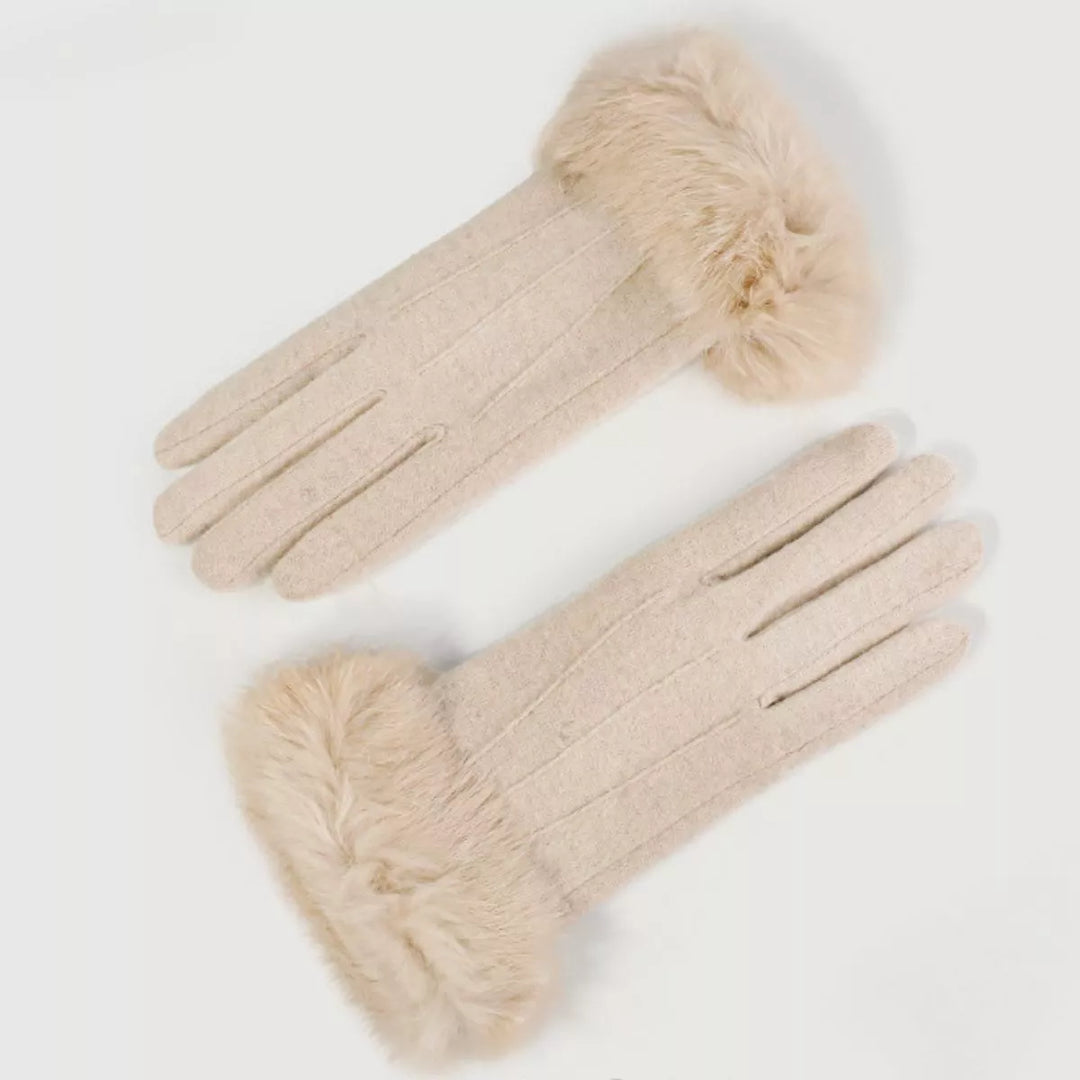 Cream Faux fur cuff knit gloves with touchscreen fingertips
