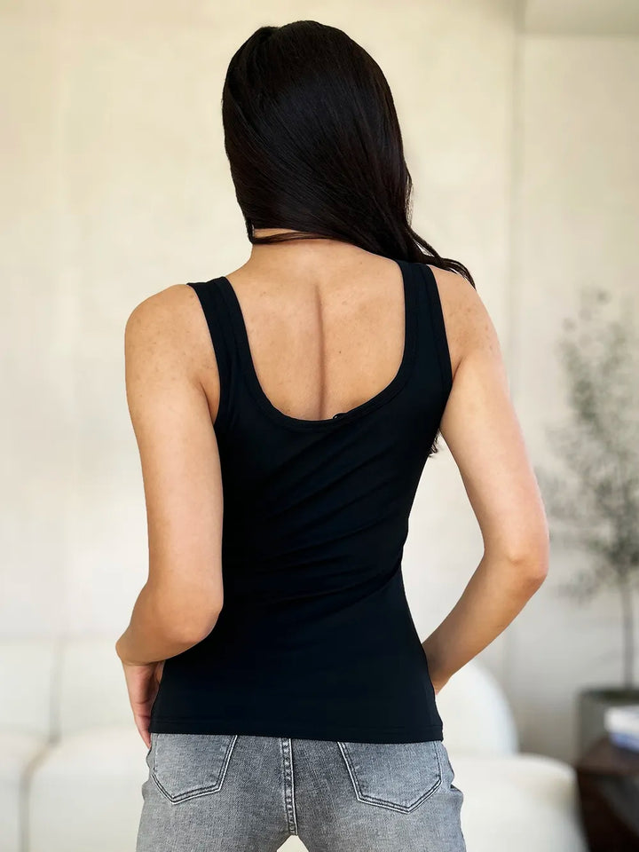 Square neck wide-strap tank top with stretch