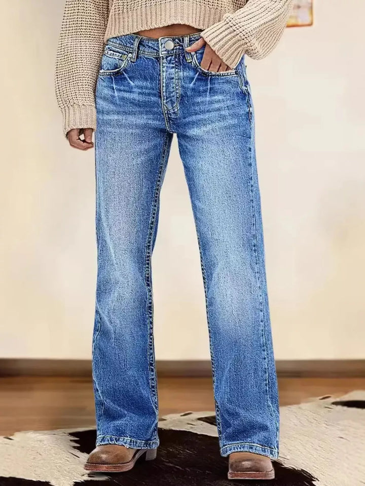 Medium Light Blue Vintage wash mid-rise straight leg jeans