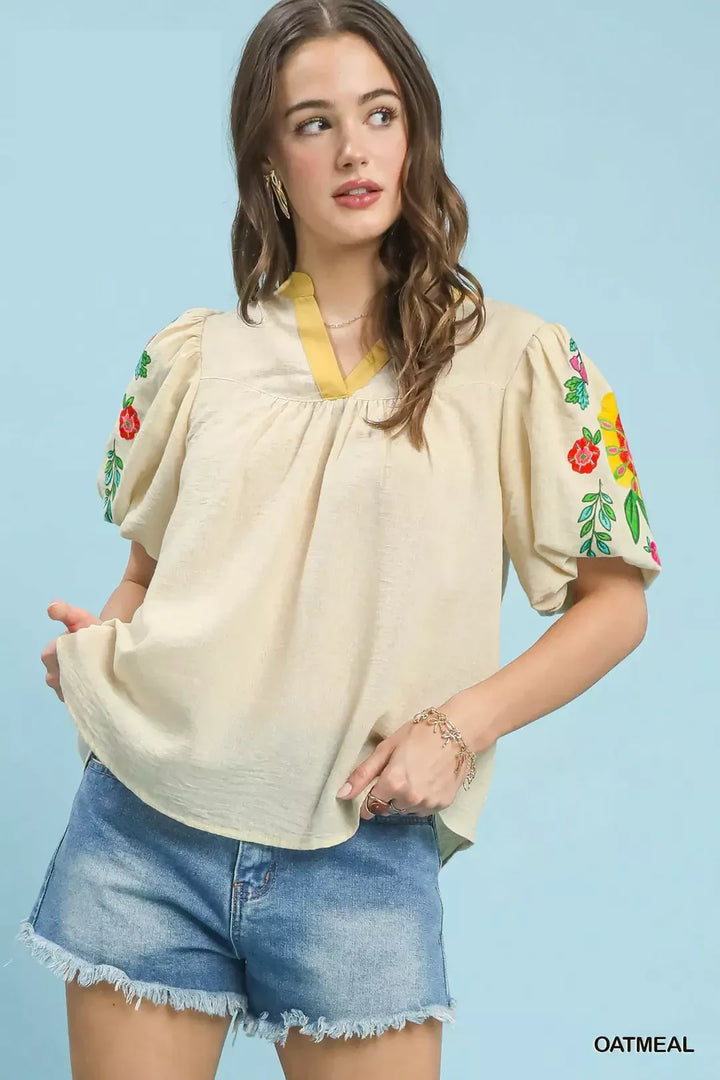 OATMEAL Floral embroidered puff sleeve top with split V-neck
