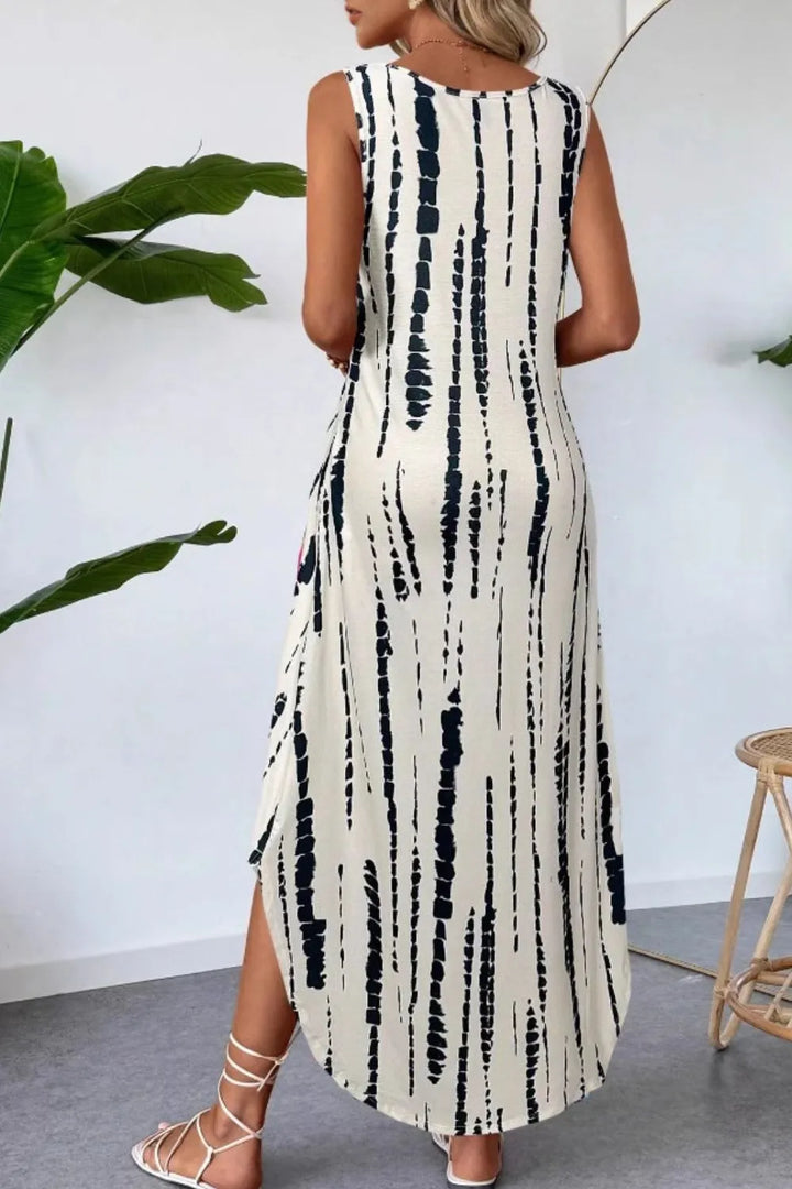 Abstract print sleeveless maxi dress with pockets