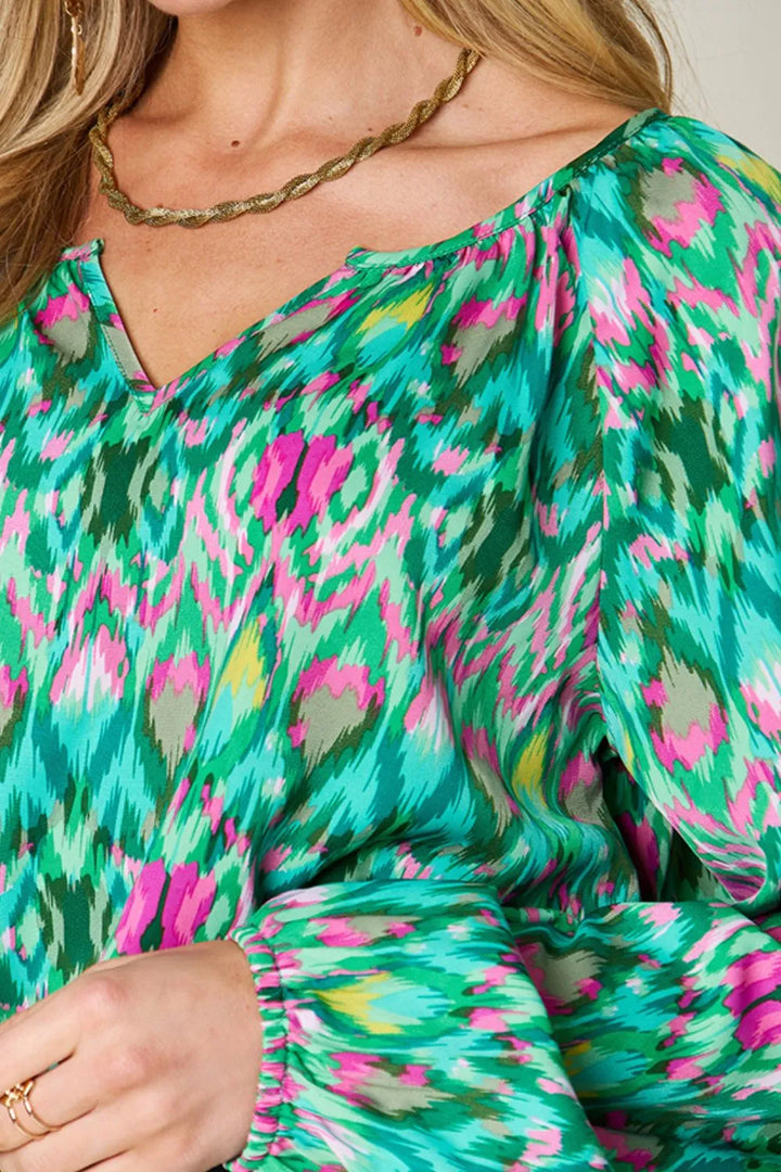 Abstract print balloon sleeve blouse with split neck
