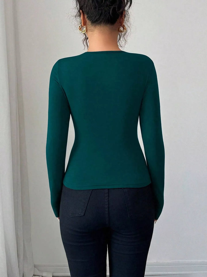 Twist front ring detail long sleeve top with cutout