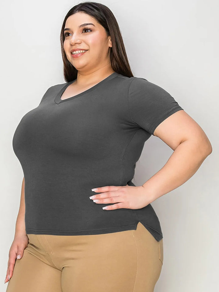 V-neck high-low short sleeve tee with side slits