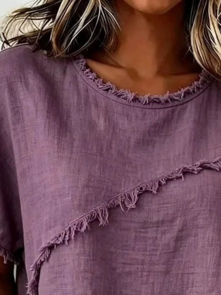 Frayed trim crew neck relaxed short sleeve top