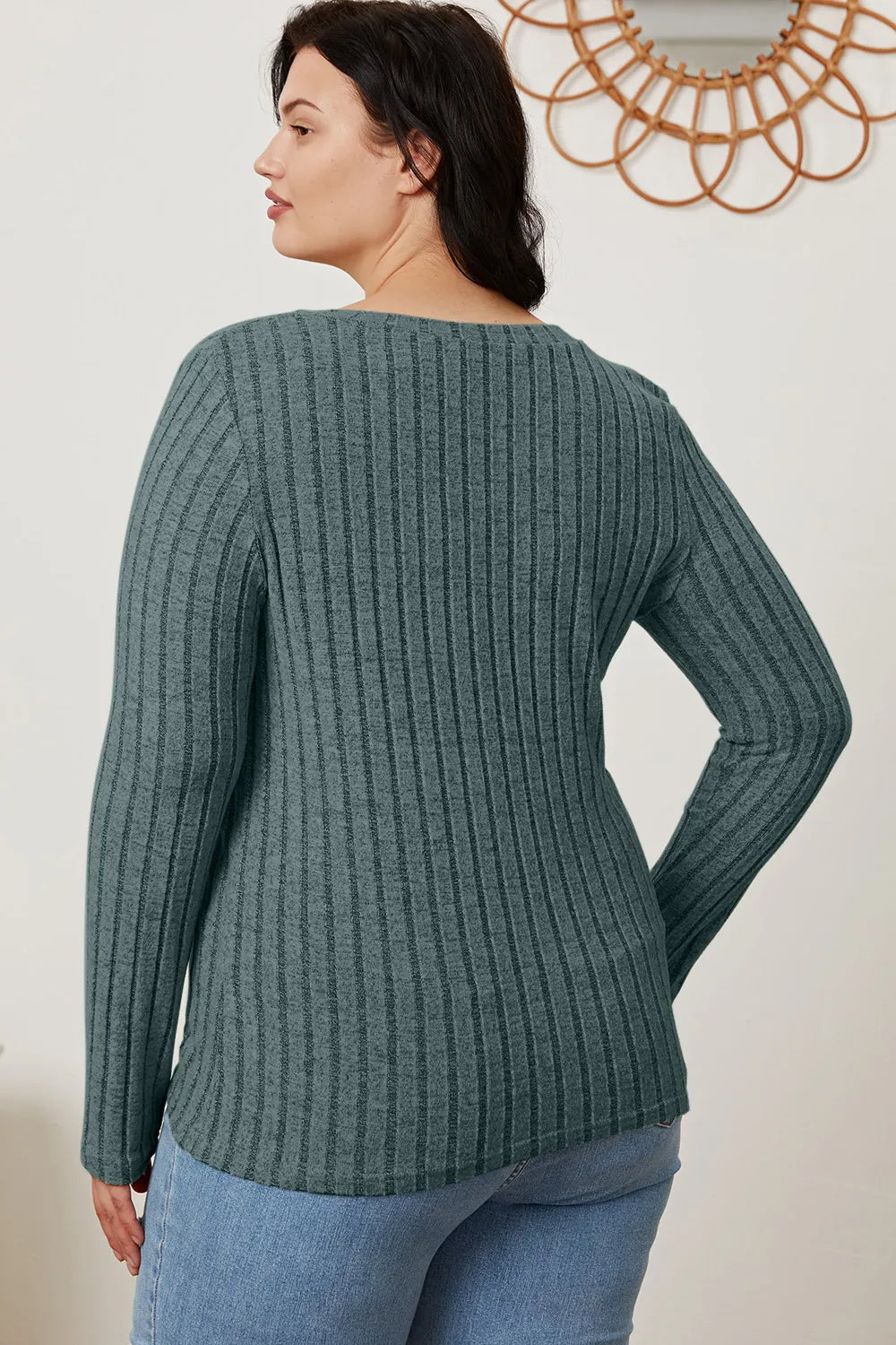 Ribbed v-neck long sleeve knit top