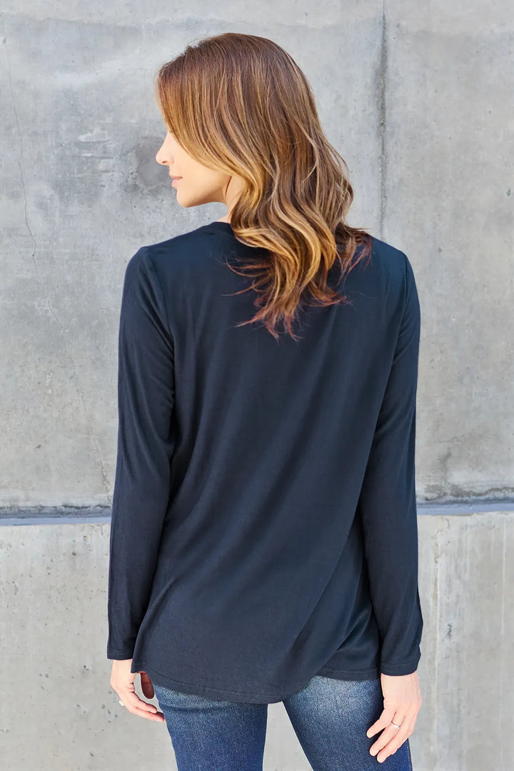V-neck long sleeve top with chest pocket